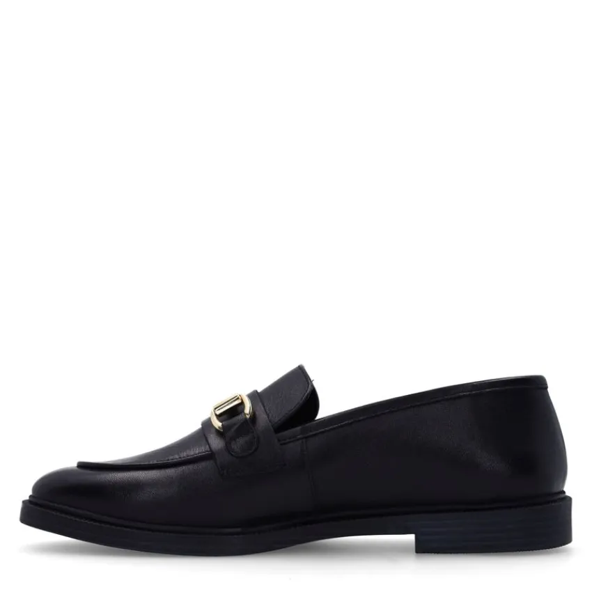 Manfield Zwarte leren loafers met goudkleurig detail^DAMES Loafers
