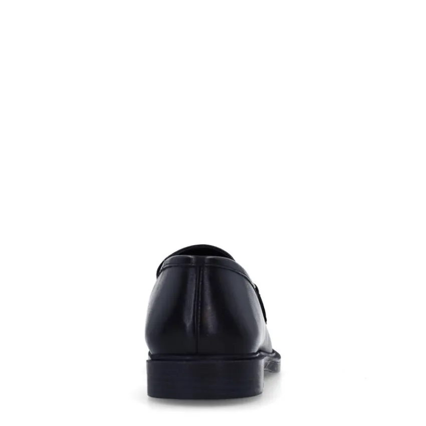 Manfield Zwarte leren loafers met goudkleurig detail^DAMES Loafers