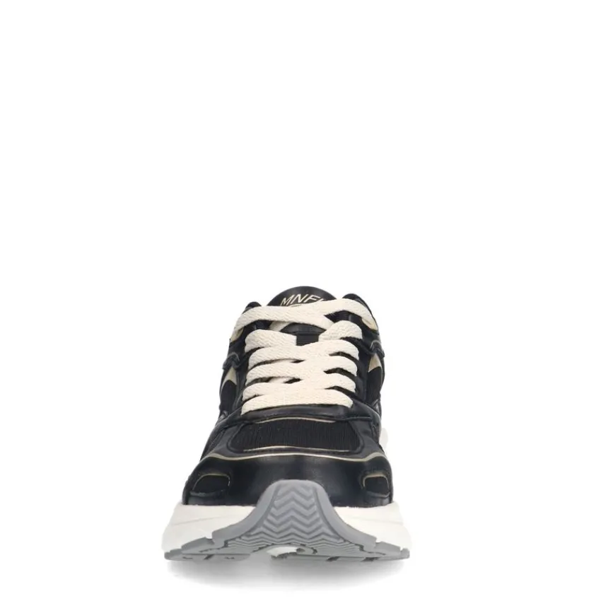 Manfield Zwarte sneakers met mesh details^DAMES Sneakers