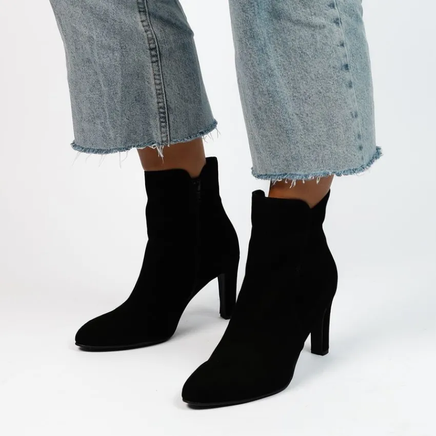 Manfield Zwarte suède enkellaarsjes met hak^DAMES Enkellaarsjes