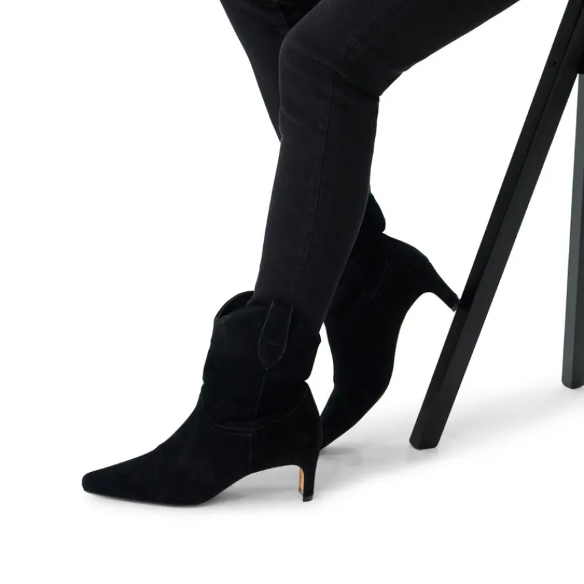 Manfield Zwarte suède enkellaarsjes met hak^DAMES Enkellaarsjes