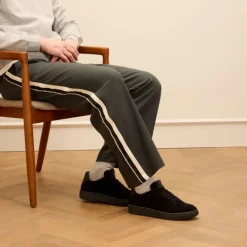 Manfield Zwarte suède sneakers^Heren Sneakers